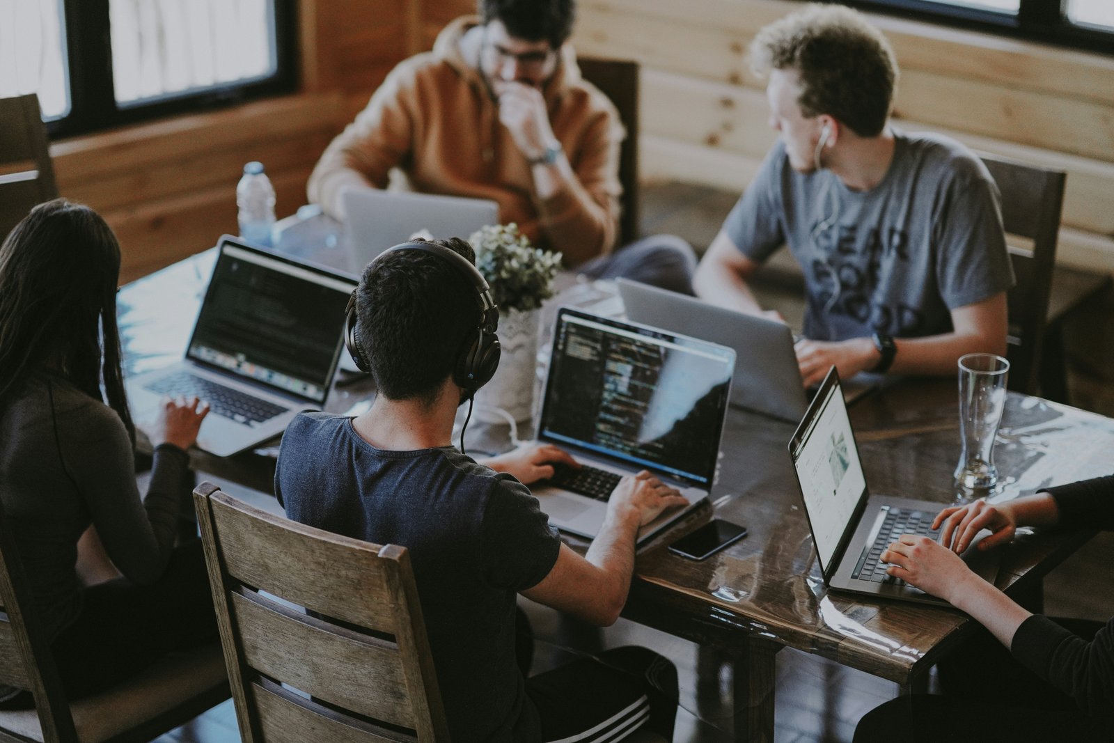 How to Choose a Software Development Company in the UK (2026 Buyer's Guide)